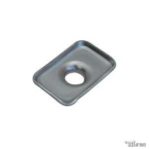 Fästplatta på framaxelgummi / kaross